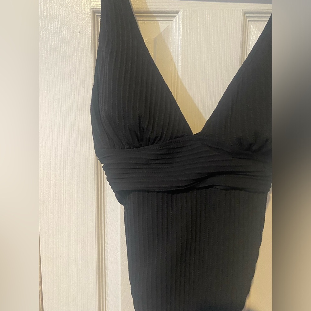 Black Ribbed & Ruched One-Piece Swimsuit - Picture 6 of 9